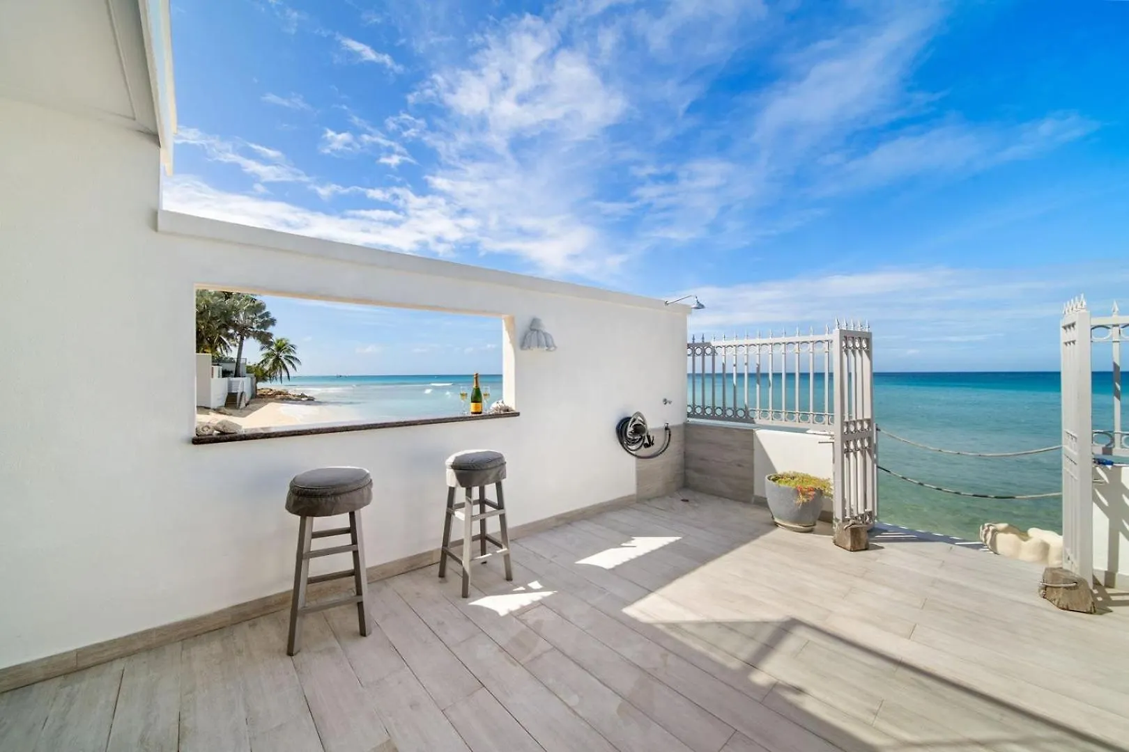 Villa Westshore Beach House By Blue Sky Luxury Saint James